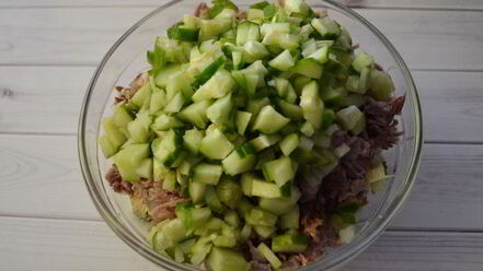 Рецепт окрошки на хлебном квасе