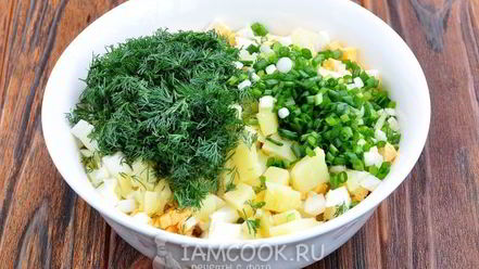 Рецепт окрошки на курином бульоне