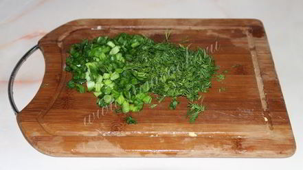 Рецепт окрошки на квасе с докторской колбасой