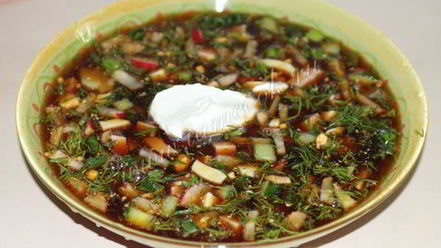 Рецепт окрошки на квасе с докторской колбасой