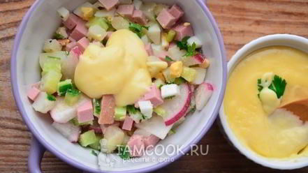 Рецепт окрошки на майонезе с колбасой