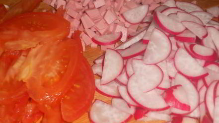 Рецепт окрошки на свекольном отваре