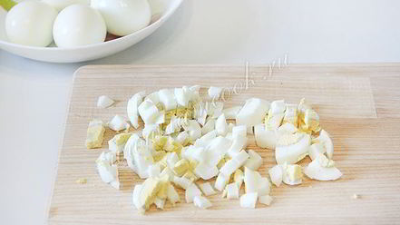 Рецепт окрошки на сыворотке с куриной грудкой