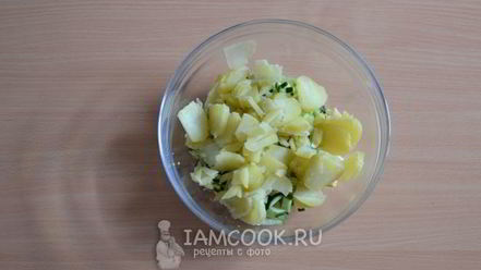 Рецепт окрошки с колбасой на квасе