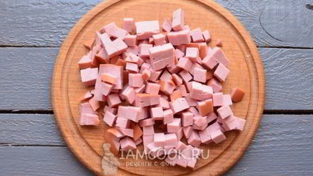 Рецепт окрошки с колбасой на уксусе