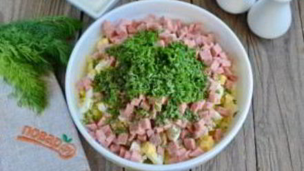 Рецепт окрошки с колбасой