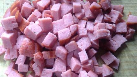 Рецепт окрошки с куриной грудкой и помидорами