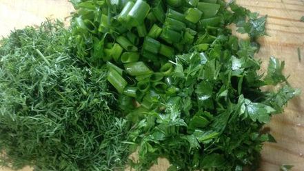 Рецепт окрошки с куриной грудкой и помидорами