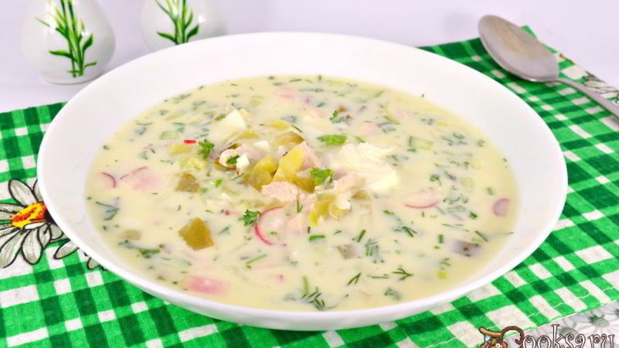 Рецепт окрошки с курицей и маринованными огурцами