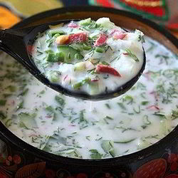 Рецепт Окрошки с салями на кефире и газированной воде