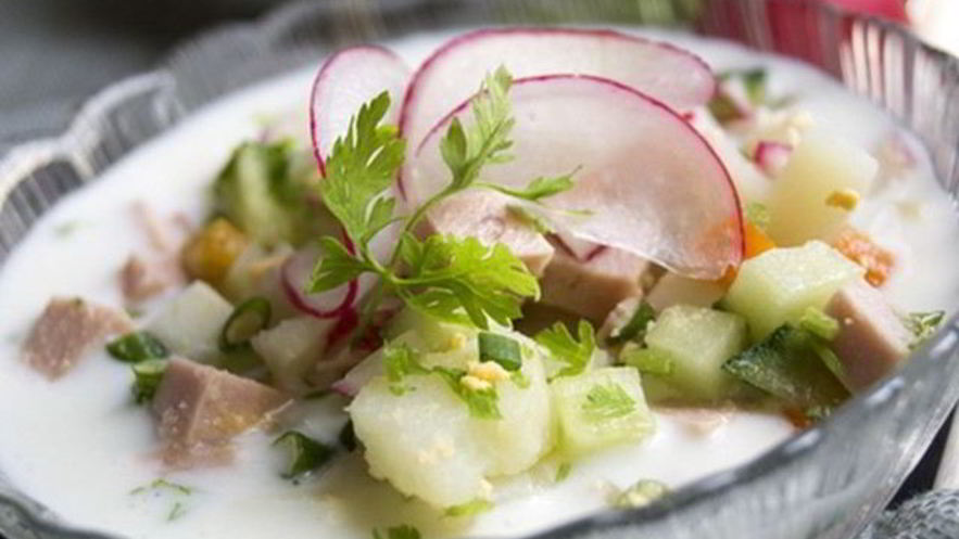 Рецепт окрошки с водой, сметаной и редисом