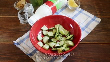 Рецепт окрошки со свеклой на кефире