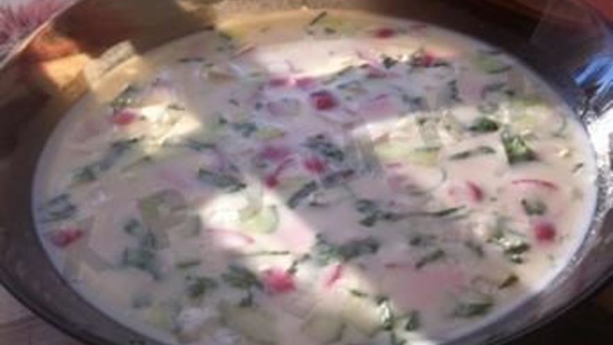 Рецепт сельдереевой окрошки на кефире