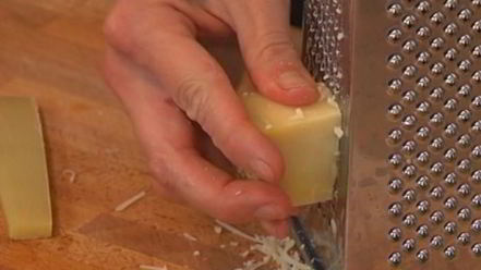 Рецепт овощного итальянского супа с песто