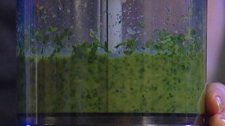 Рецепт овощного итальянского супа с песто