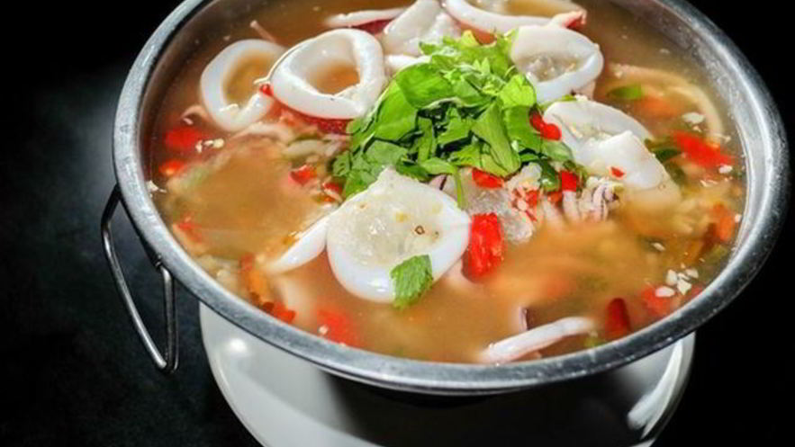 Рецепт овощного супа с кальмарами