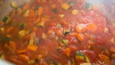 Рецепт овощного супа с красной фасолью