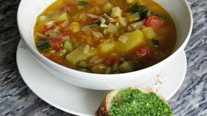Рецепт Овощного супа с песто