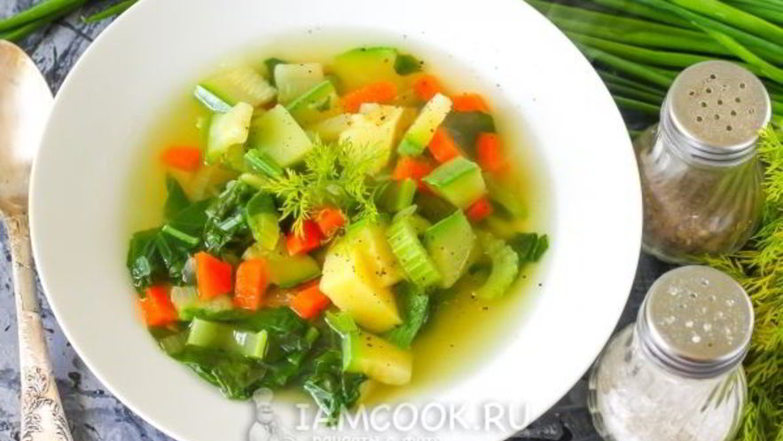 Рецепт овощного супа с сельдереем и шпинатом