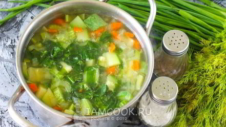 Рецепт овощного супа с сельдереем и шпинатом