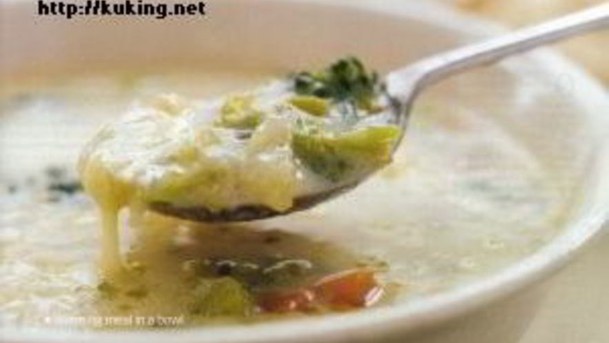 Рецепт овощного супа с сыром грюйер