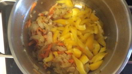 Рецепт рыбного супа-лапши с овощами