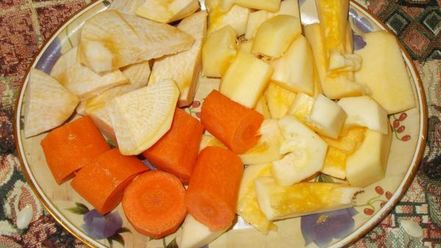 Рецепт воскресного крема-супа с цыпленком и овощами