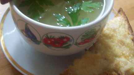 Рецепт Чесночной похлебки с сырно-куриными тостами