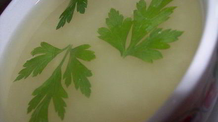 Рецепт чесночной похлебки с сырно-куриными тостами