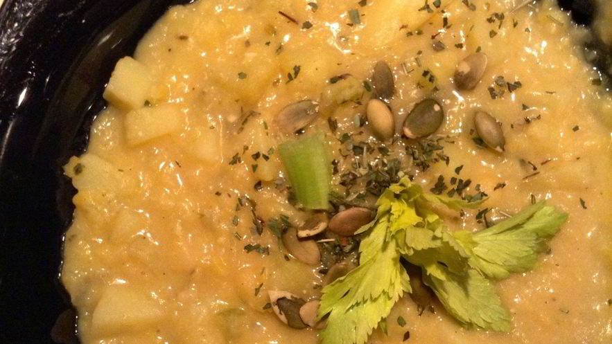 Рецепт гороховой похлебки с карри и сельдереем