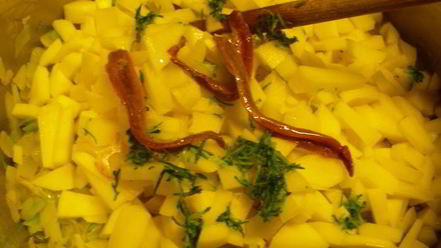 Рецепт густой похлебки с картофелем, мидиями и треской