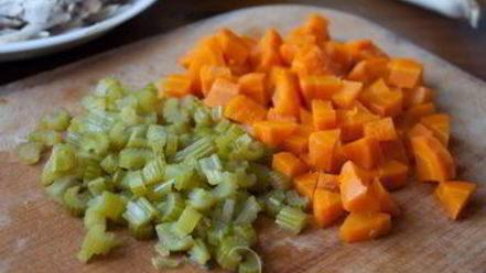 Рецепт густой похлебки с курицей и пореем