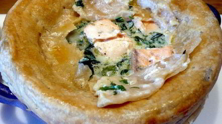 Рецепт похлебки с семгой и шпинатом под домашним слоеным тестом очарована, околдована