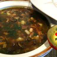 Рецепт Сытной постной похлебки с грибами и фасолью