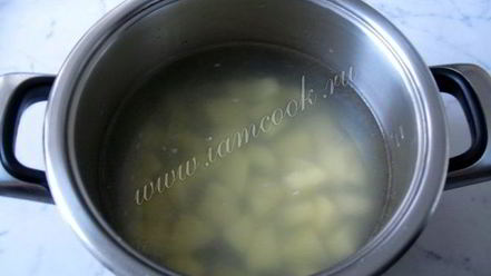 Рецепт рассольника с форелью