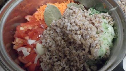 Рецепт рассольника со свежими огурцами и перловкой