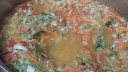 Рецепт рассольника со свежими огурцами и перловкой