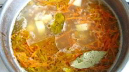 Рецепт вегетарианского рассольника с перловкой