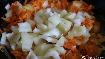 Рецепт летних щей из молодой капусты со сладким перцем