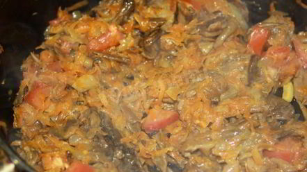 Рецепт постных щей из свежей капусты с сушеными грибами