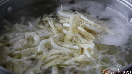 Рецепт щей с фасолью на курином бульоне