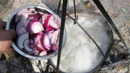 Рецепт шурпы из баранины на костре