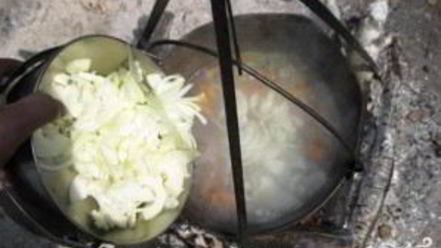 Рецепт шурпы из баранины на костре