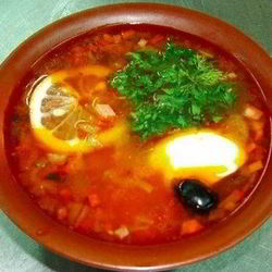 Рецепт Классической сборной солянки с каперсами