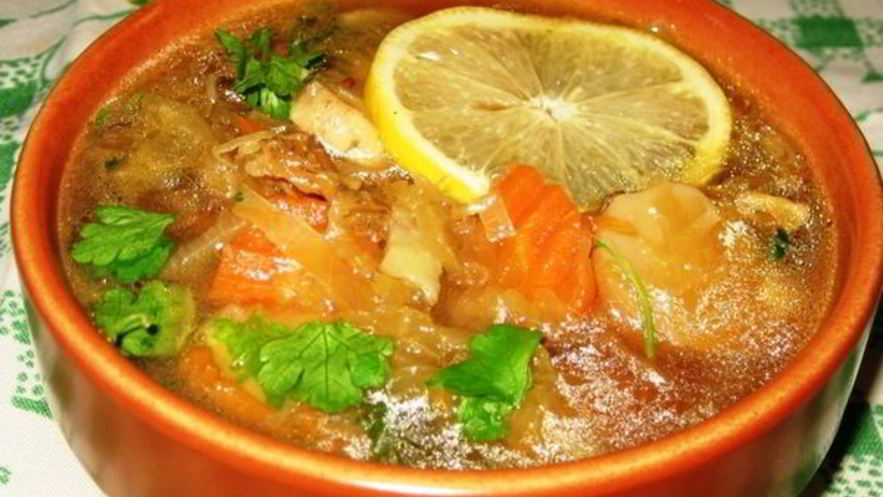 Рецепт куриной солянки с белыми грибами