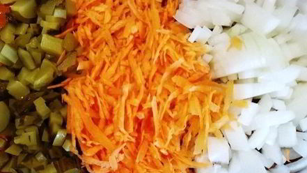 Рецепт мясной солянки по-селянски