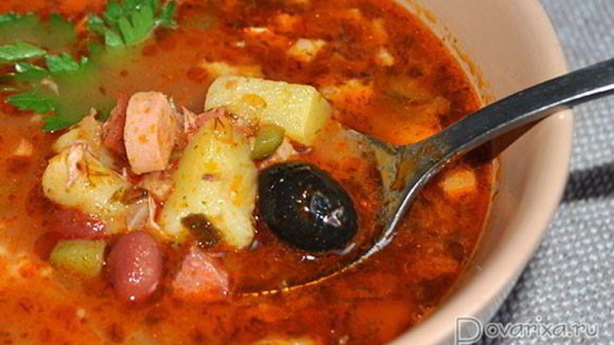 Рецепт мясной солянки с фасолью