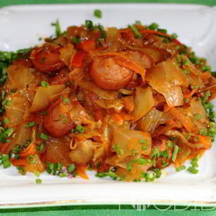 Рецепт Солянки из квашеной капусты с сосисками