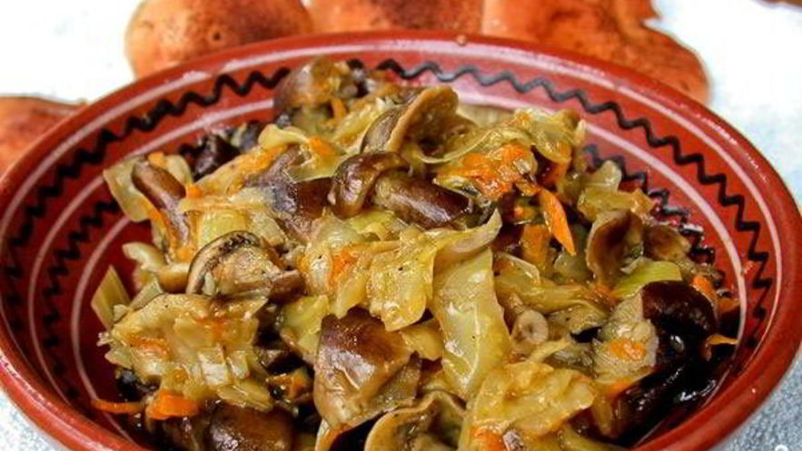 Рецепт солянки из опят с капустой