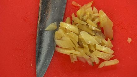 Рецепт солянки мясной с каперсами